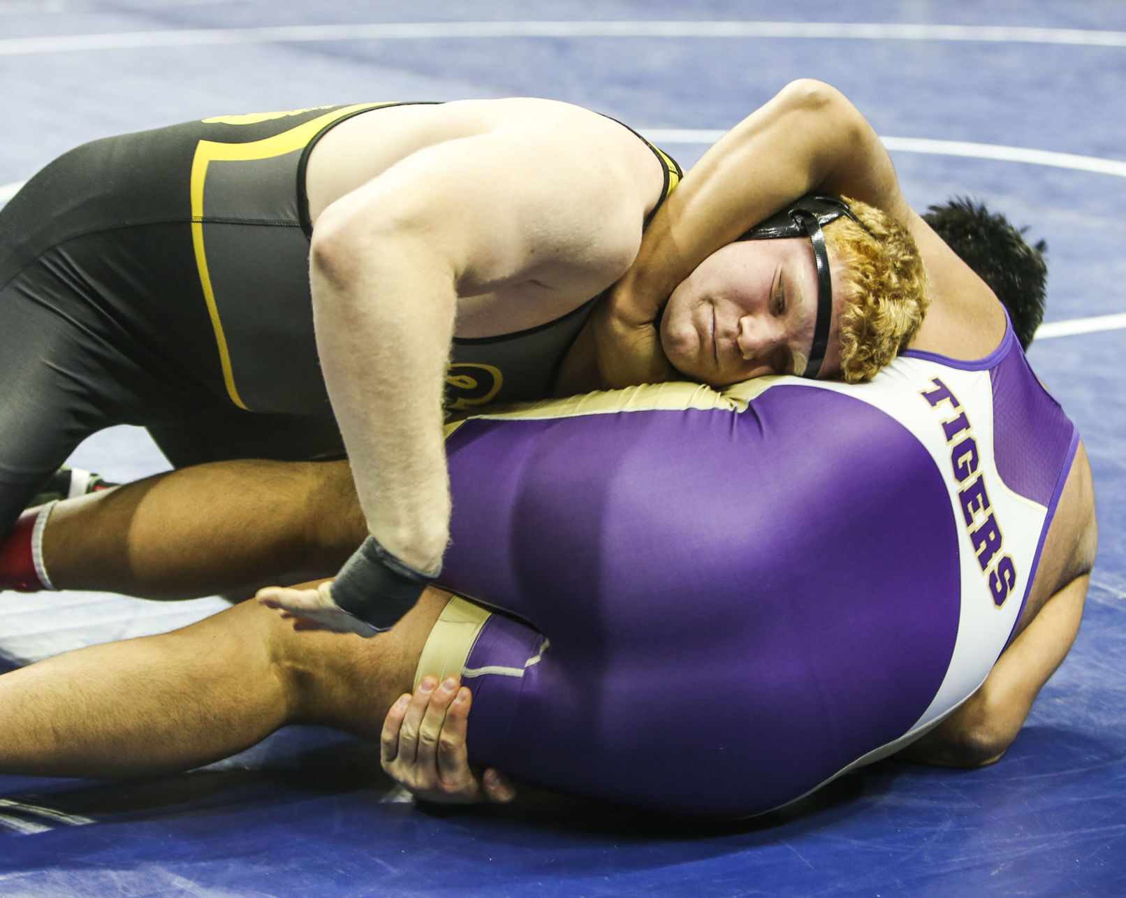 021821-qc-spt-iowa state-wrestle-94.JPG